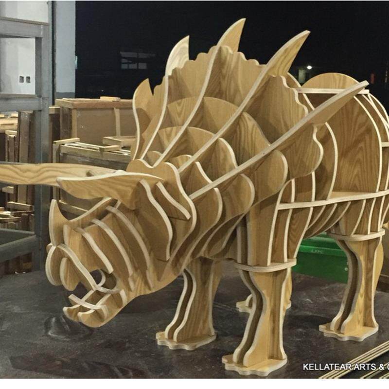 创意恐龙书架木质三角龙落地摆件图书馆绘本装饰架橱窗道具展示架