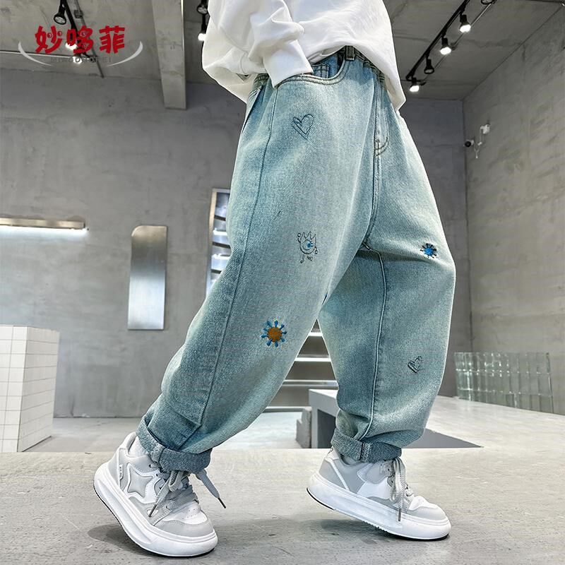 男童牛仔裤春秋款2025新款潮儿童裤子男孩休闲宽松直筒中大童春装