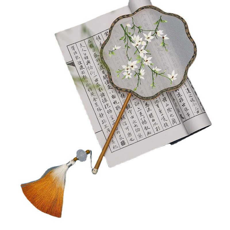 绣花古风团扇手工苏绣古代古风旗袍舞蹈绣花圆扇宫扇汉服复古扇子