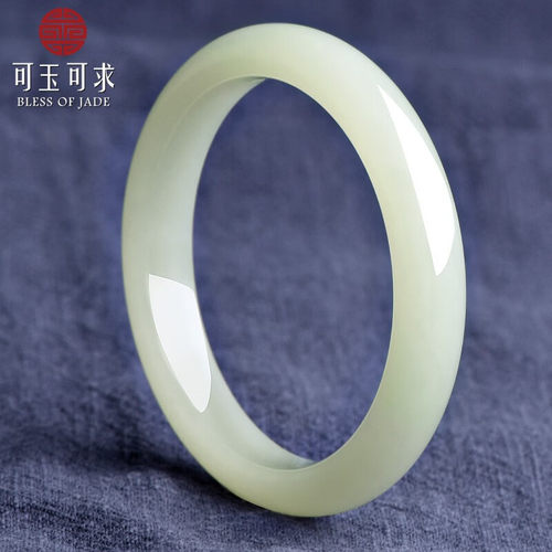 可玉可求天然青白玉手镯浅青色气质款和田玉手镯C5318