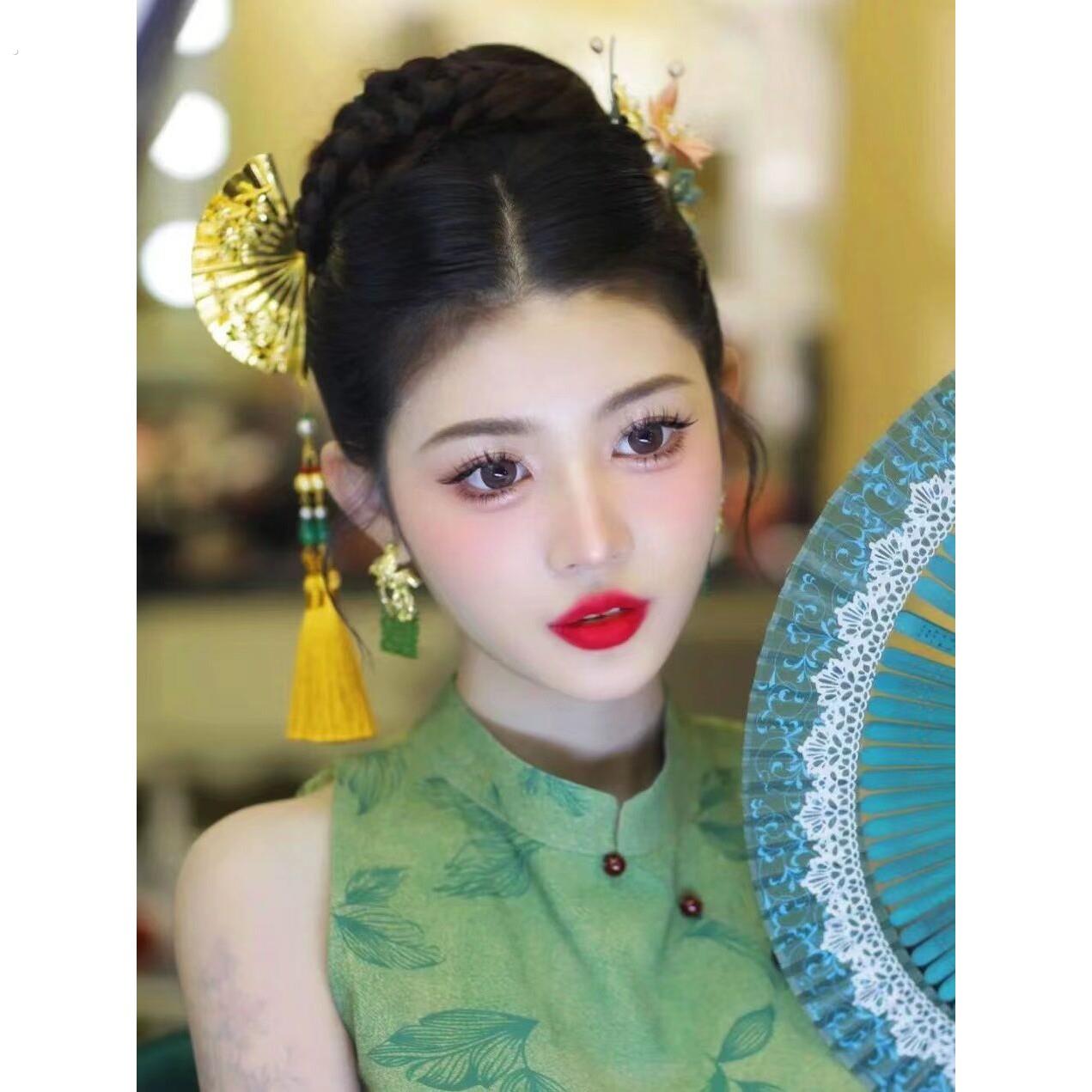 2023新款古风中式新娘秀禾服头饰扇子发钗步摇流苏龙凤挂发簪子
