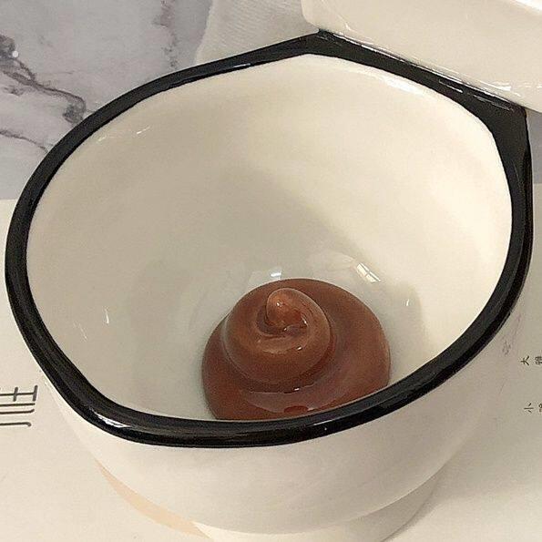 搞怪恶搞马桶水杯带盖沙雕陶瓷马克杯愚人节男生送女朋友生日礼物