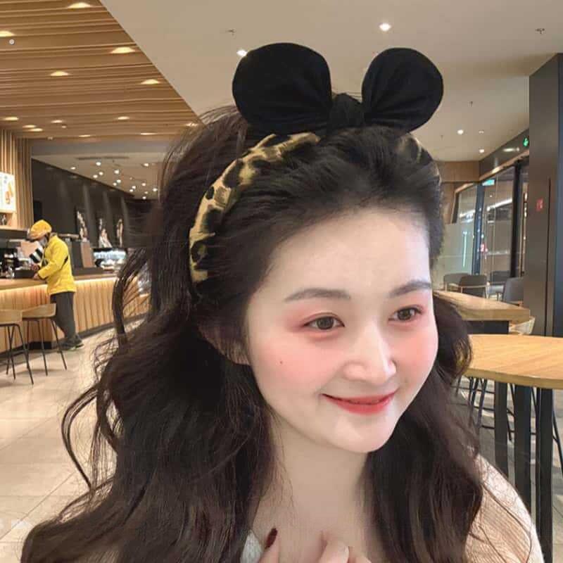 可爱立体兔耳朵蝴蝶结豹纹发箍女2026新款发夹高颅顶洗脸发箍女款