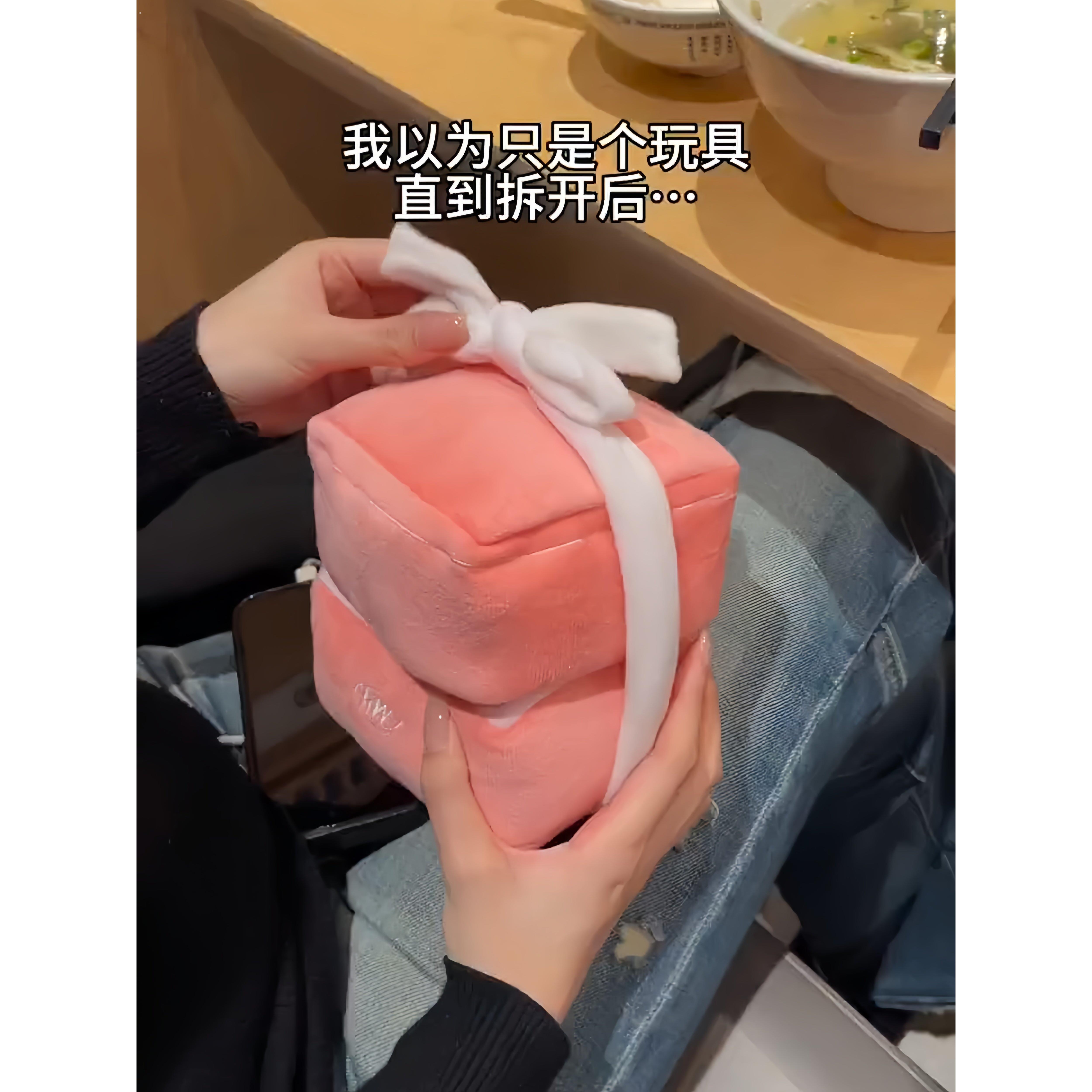 情人节填充戒指盒创意惊喜礼物求婚表白浪漫风格纪念生日仪式