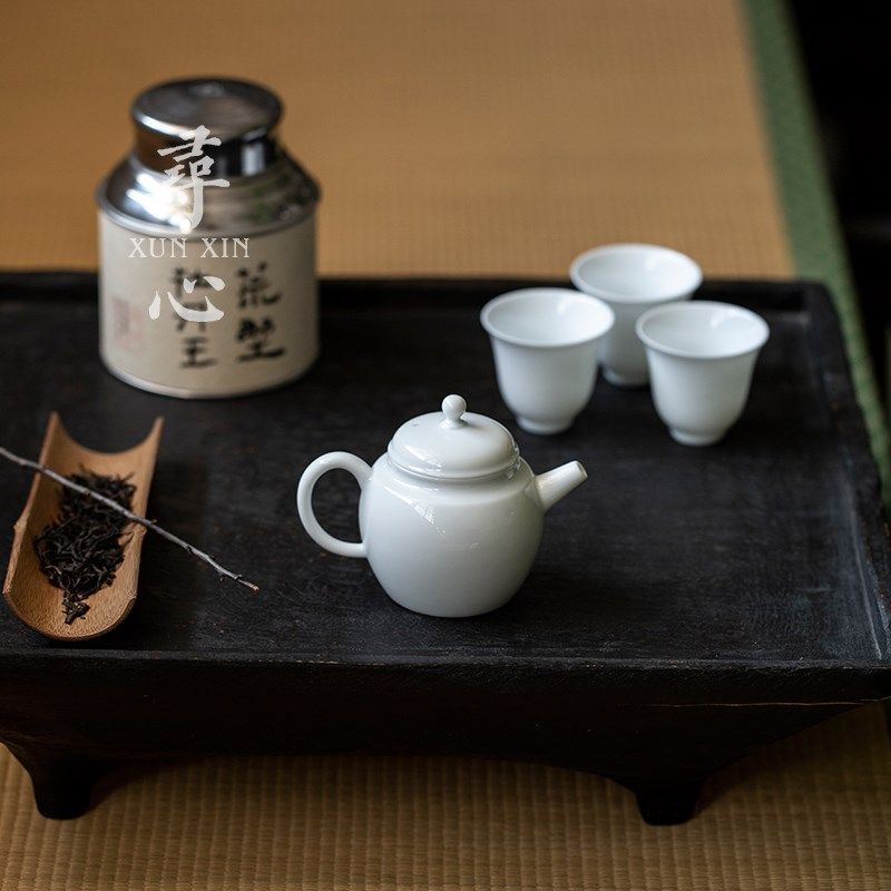 寻心复古甜白釉雅静壶陶瓷泡茶壶家用小品壶球孔过滤功夫茶具单壶