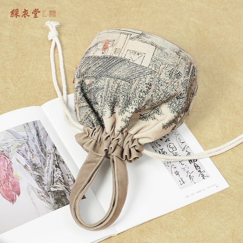 彩衣堂国风古画束口袋手提手拎女手机遛弯收纳水桶包