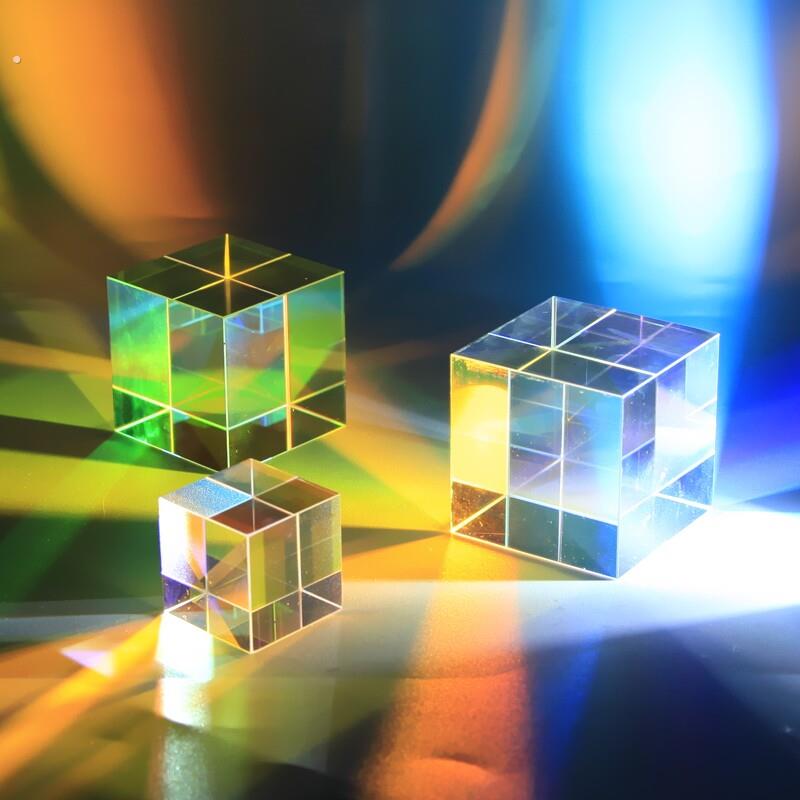 太阳捕手立方体玻璃摆件合色棱镜创意摄影道具简约折射魔方桌面女