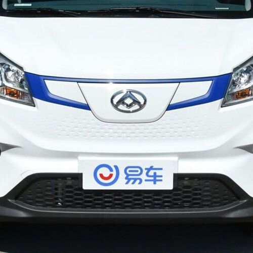上汽大通EV30前杠前保险杠保险杠大通EV30后保险杠后杠大灯前杠