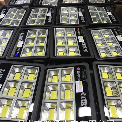 led投光灯户外防水超亮泛光灯大功率塔吊射灯球场100W400W探照灯