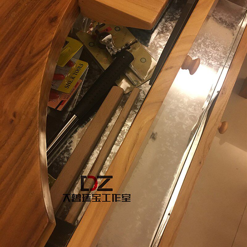 珠宝金工雕蜡台位单人实木榆木桌工作台工作桌铁皮桌吊机杆金工桌