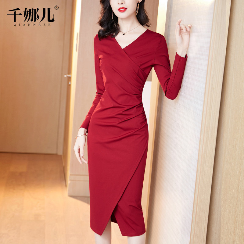 红色连衣裙女春秋装2021新款长袖V领包臀开叉高端气质显瘦长裙子
