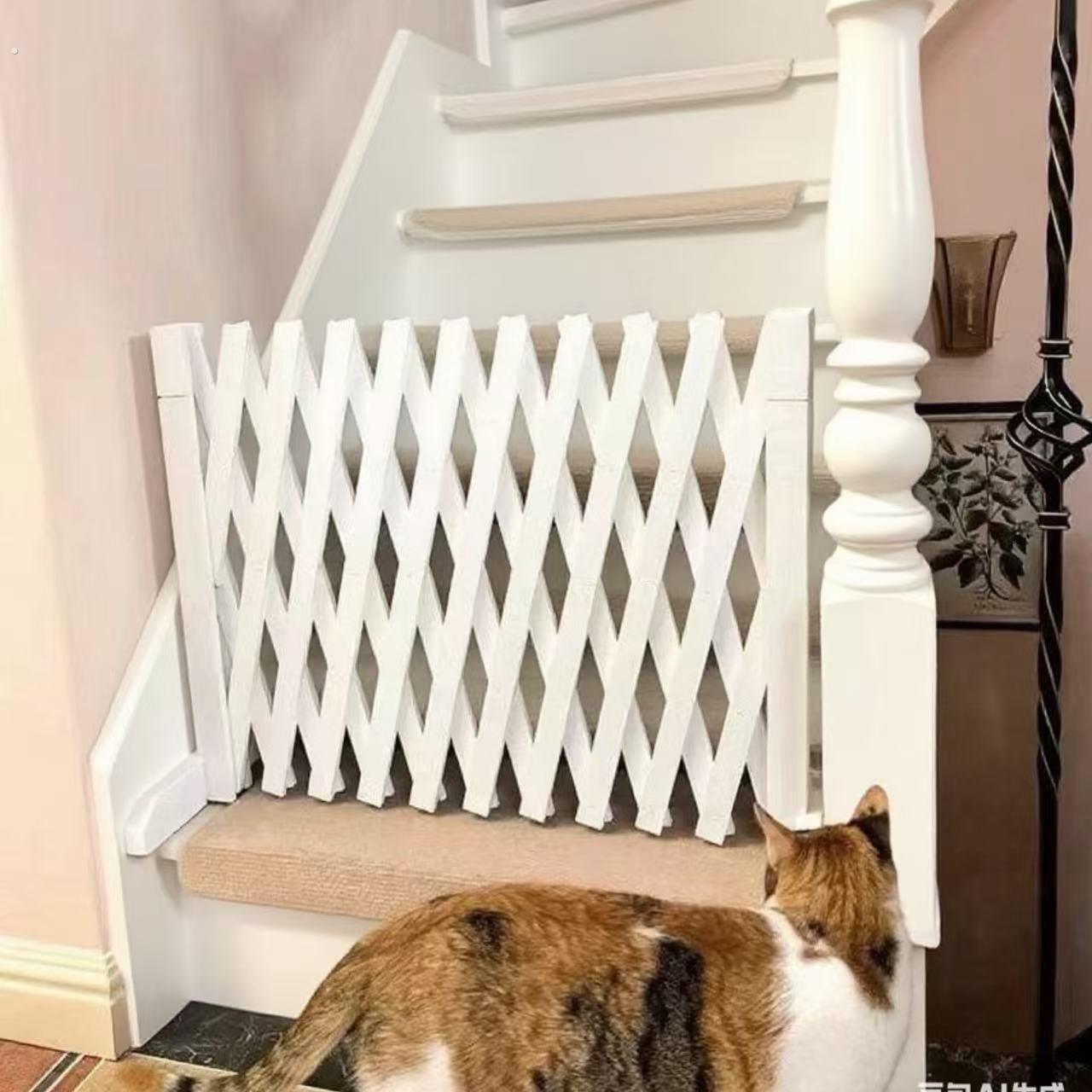 防腐木伸缩栅栏围栏室内狗猫宠物隔断院子拦门栅栏户外护栏围起来
