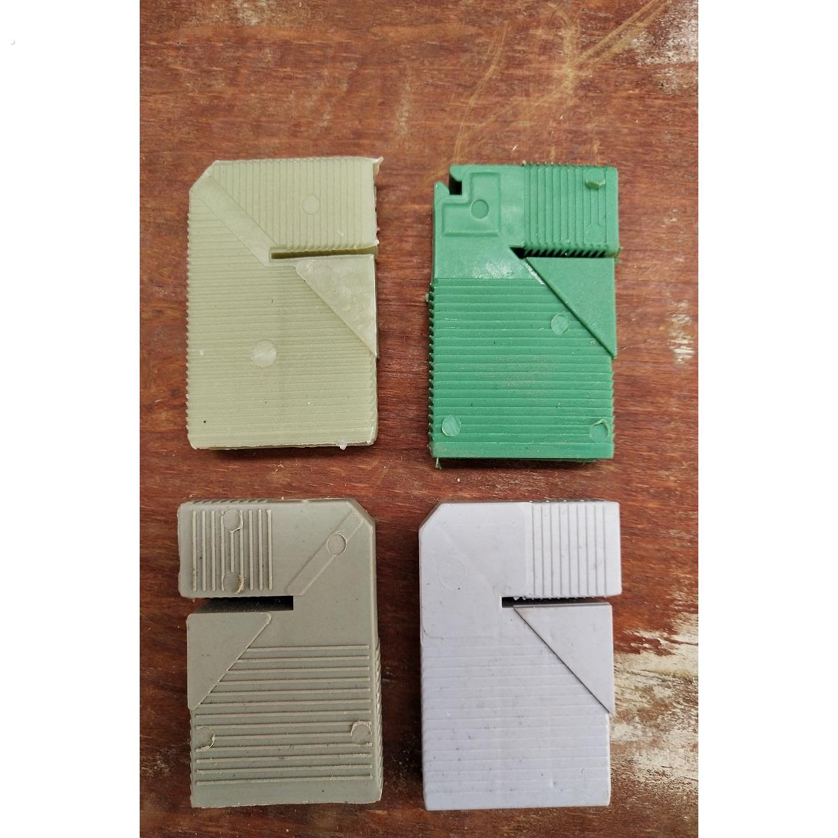 ?具车门配件连接件角码灶台门塑料直角晶钢门整体橱柜玻璃门内角