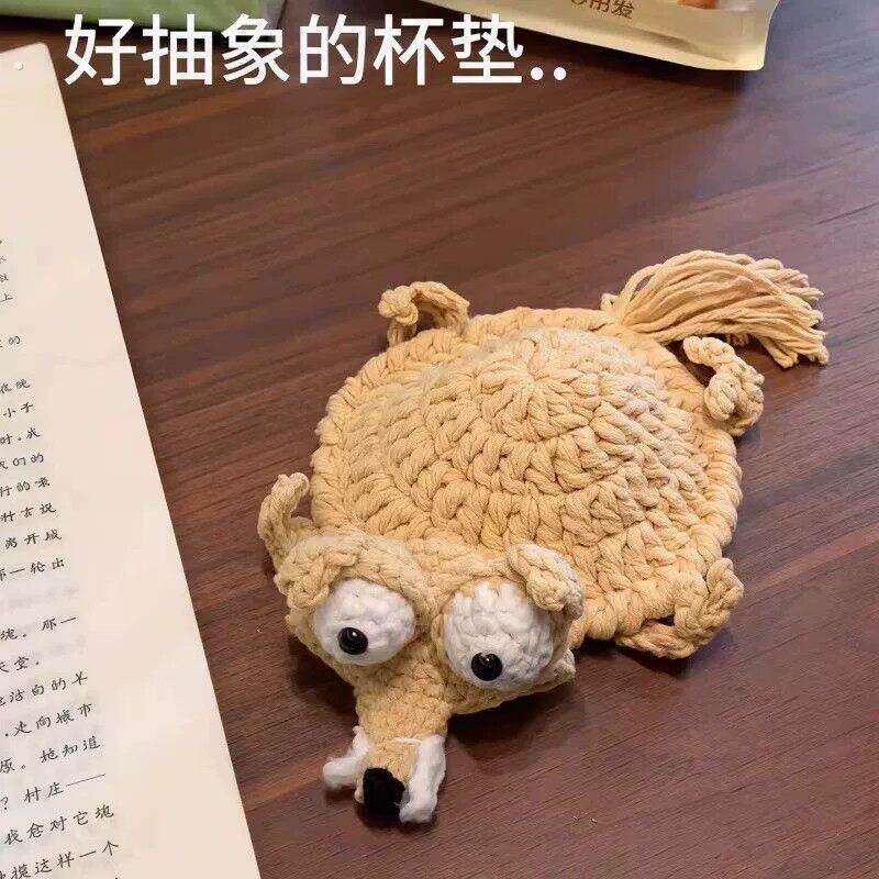 成品班味松鼠杯垫冰河世纪杯垫钩织毛线大松鼠杯垫手工编织礼物图片