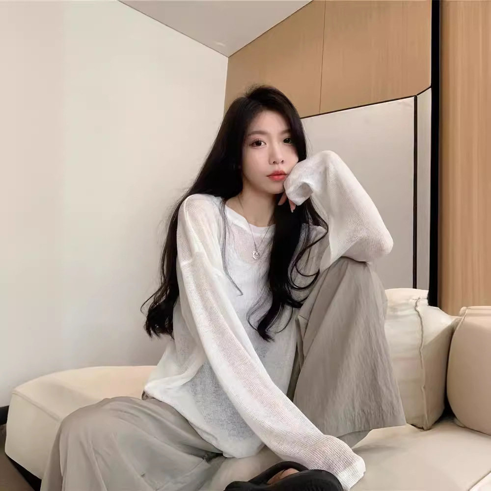 白色薄款慵懒风圆领长袖t恤女夏季宽松显瘦休闲百搭防晒罩衫上衣