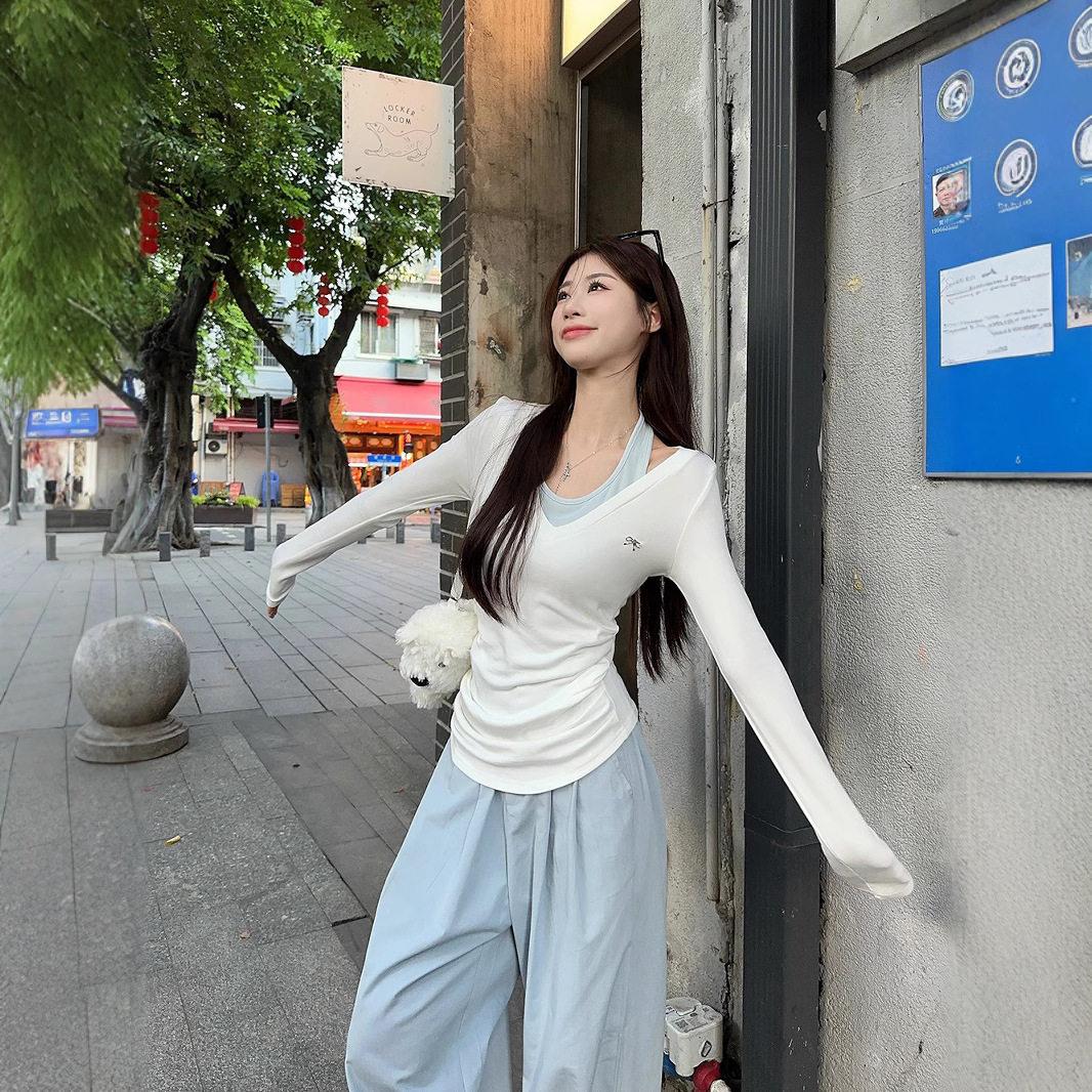 韩系白色v领长袖T恤女早秋吊带两件套设计感chic修身罩衫短款上衣