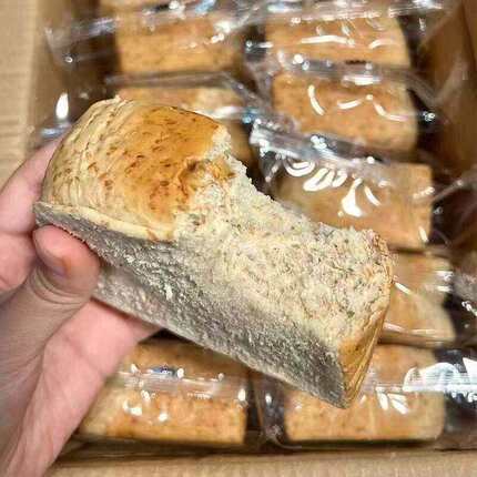全麦面包厚切吐司手撕代餐蛋糕点休闲小零食品切片粗粮早餐饱腹