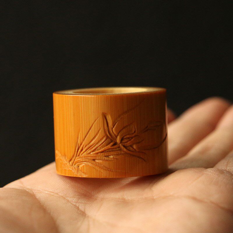 精品名家邱书文纯手工雕刻兰花图超厚老玉竹文玩扳指竹雕手把玩件
