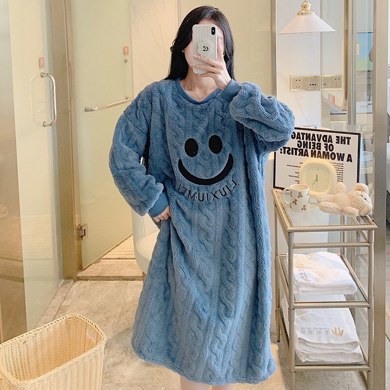 珊瑚绒睡裙女秋冬季加厚可爱笑脸加大码200斤宽松法兰绒睡衣孕妇
