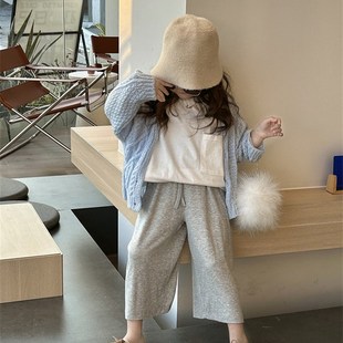 春秋款女童套装白色打底衫+灰色裤子+马海毛蓝色毛衣儿童三件套装