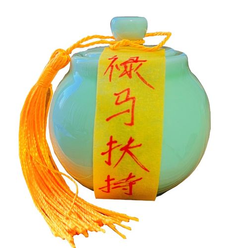 禄马扶持工作顺利公司办公室客厅书房招财进宝桌面装饰陶瓷摆饰