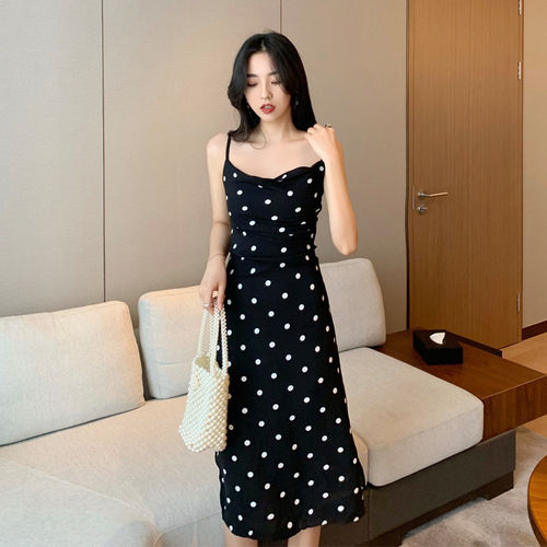 2026新款夏季裙子超仙时尚气质法国小众波点红色吊带连衣裙女修身