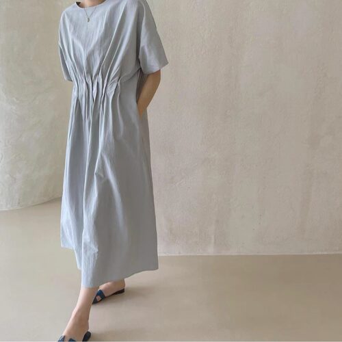 韩版气质宽松显瘦纯色简约连衣裙