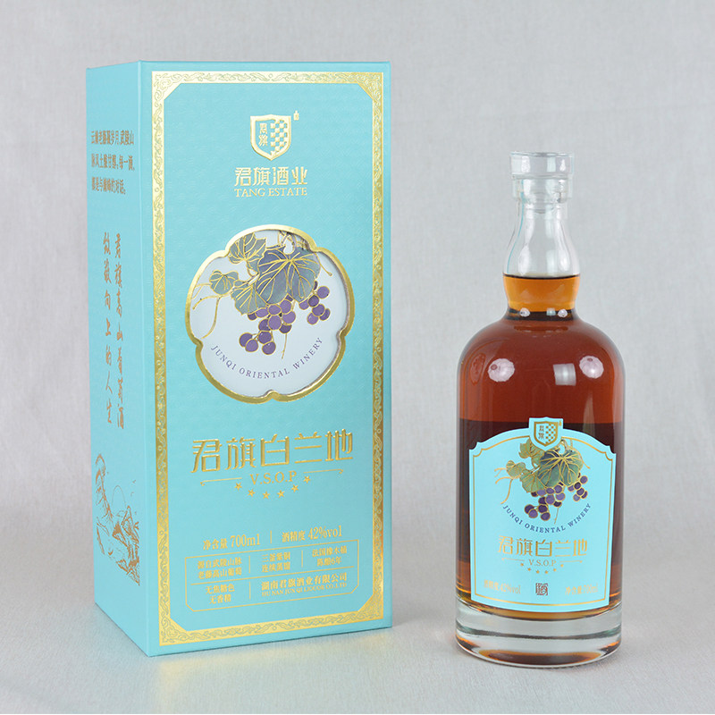 君旗白兰地700ml洋酒礼盒vsop级别橡木桶陈酿