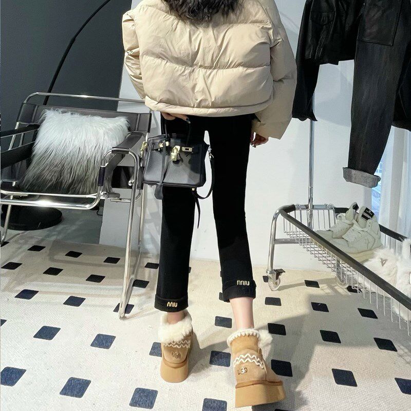 2024春季新款浅蓝色牛仔烟管裤女高腰修身显瘦八九分小个子直筒裤