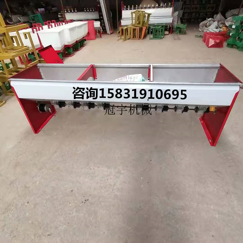 不锈钢撒肥机加厚电动施肥箱大型拖拉机旋耕机配套多功能配件齐全