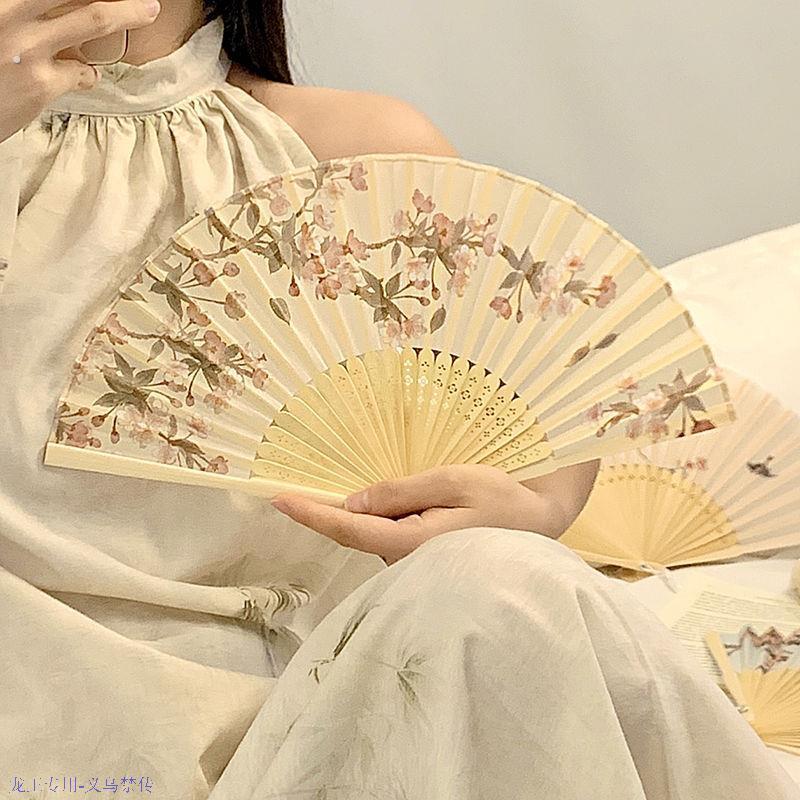 新中式折叠扇子古风夏天汉服女旗袍舞蹈扇随身可携式拍照中国风折