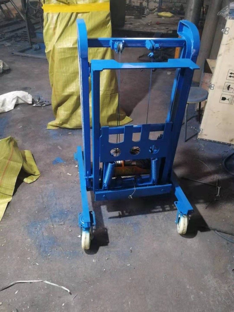 电动垃圾桶举升降机电动倒桶器垃圾车提升机自动挂桶器吊桶器包邮
