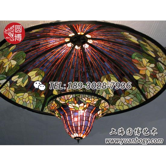 彩色玻璃彩绘玻璃教堂玻璃穹顶