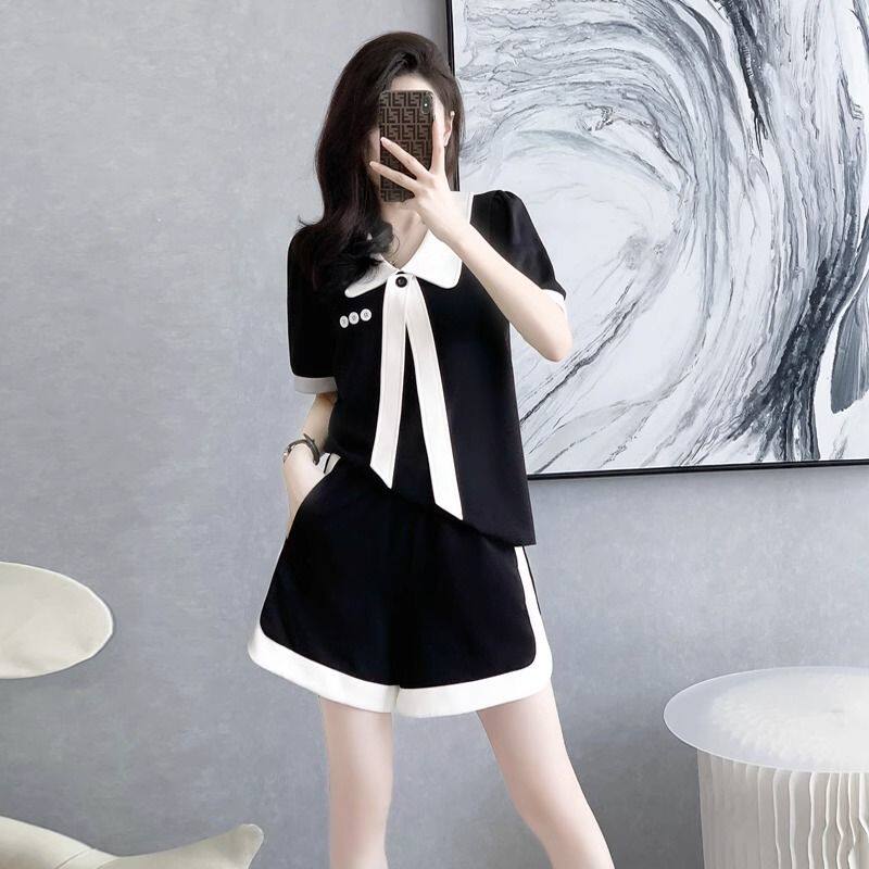 短袖休闲时尚套装女夏装气质减龄洋气小个子运动短裤时髦两件套潮