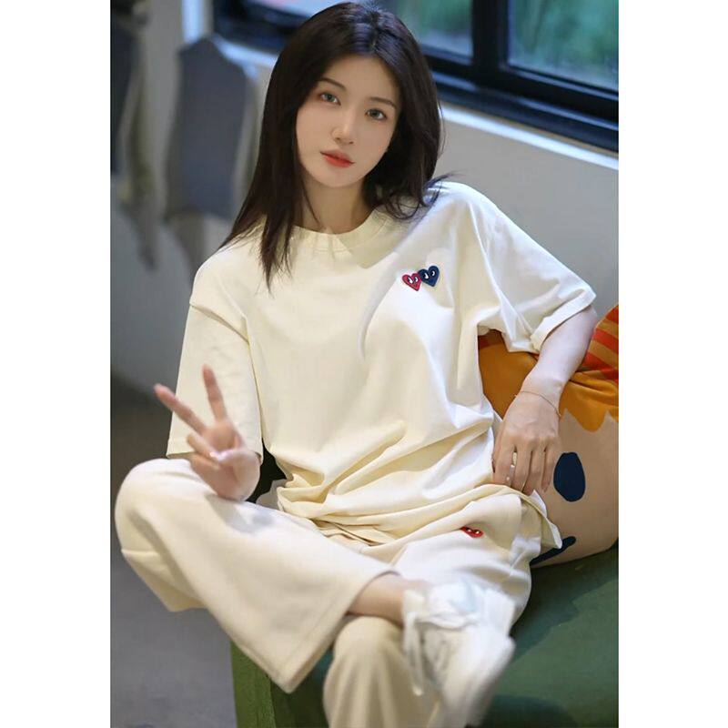 韩版时尚休闲运动服套装女夏季慵懒风宽松爱心刺绣短袖长裤两件套