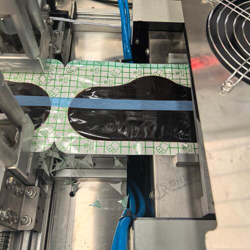 源头膏厂家传统药贴新型WIX制作精设备度高更效率翻倍新手可操作