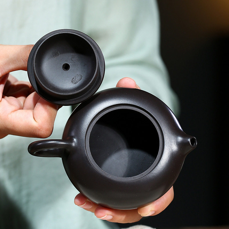 宜兴紫砂壶纯手工素面扁西施壶功夫茶具原矿黑朱泥卡盖光货泡茶壶
