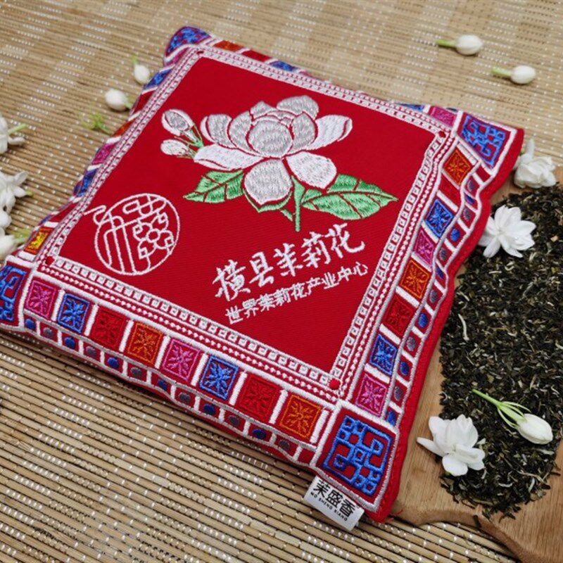 茉莉花车载香包车用香袋衣橱天然持久香气车内茶香除味香熏包汽车