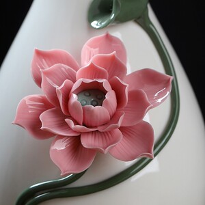 东方泥土陶瓷手工梅花牡丹荷花兰花插花花瓶摆件家居电视柜装饰品