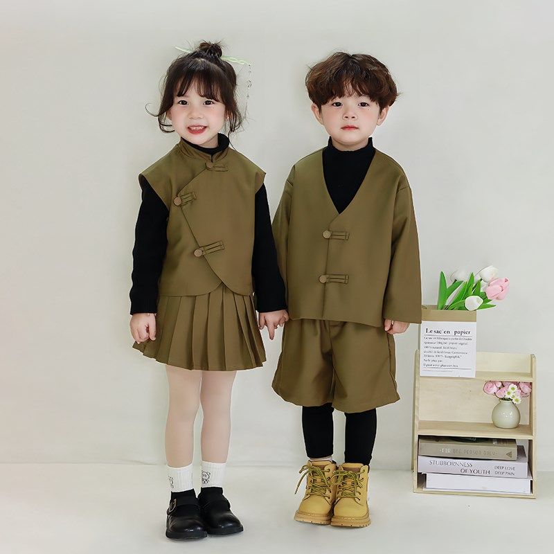 儿童新中式西装外套休闲2024春季新款假两件男童裤子女童裙子春装