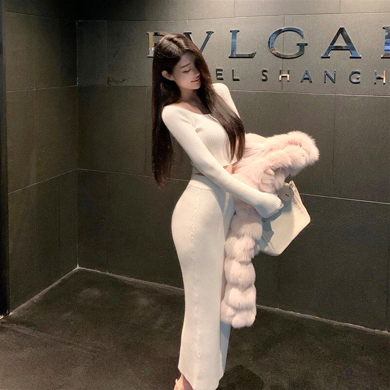 若语定制 清潭洞欧尼 时髦感加厚针织螺纹修身上衣开叉半裙套装女
