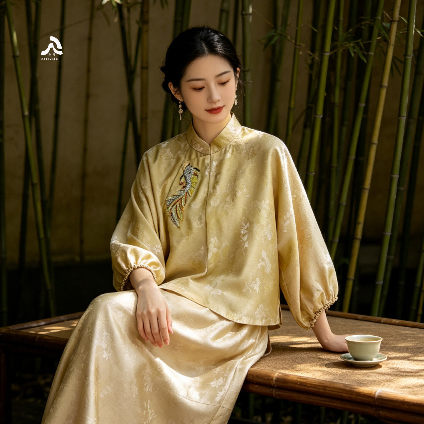 枳月[晨曦]新中式短上衣真丝桑蚕丝浮光锦灯笼袖2026夏新款女套装