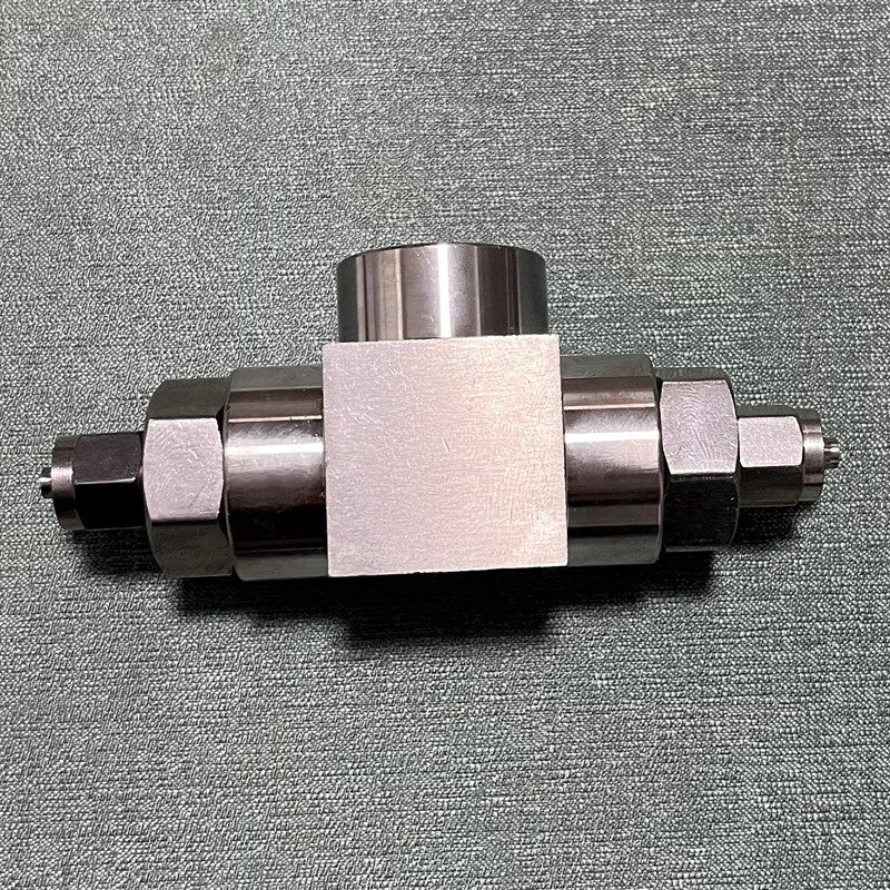 m20x1.5 不锈钢内螺纹快拧三通接头 中间内螺纹M20*1.5 两边快拧