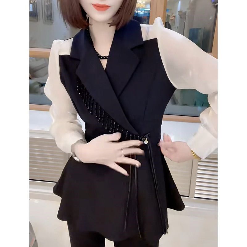 时尚高级感拼接套装女2024春季新款显瘦西装领子上衣微喇裤两件套