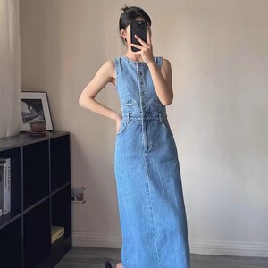 2024夏季新款法式复古港风高腰无袖背心牛仔连衣裙女设计感长裙子