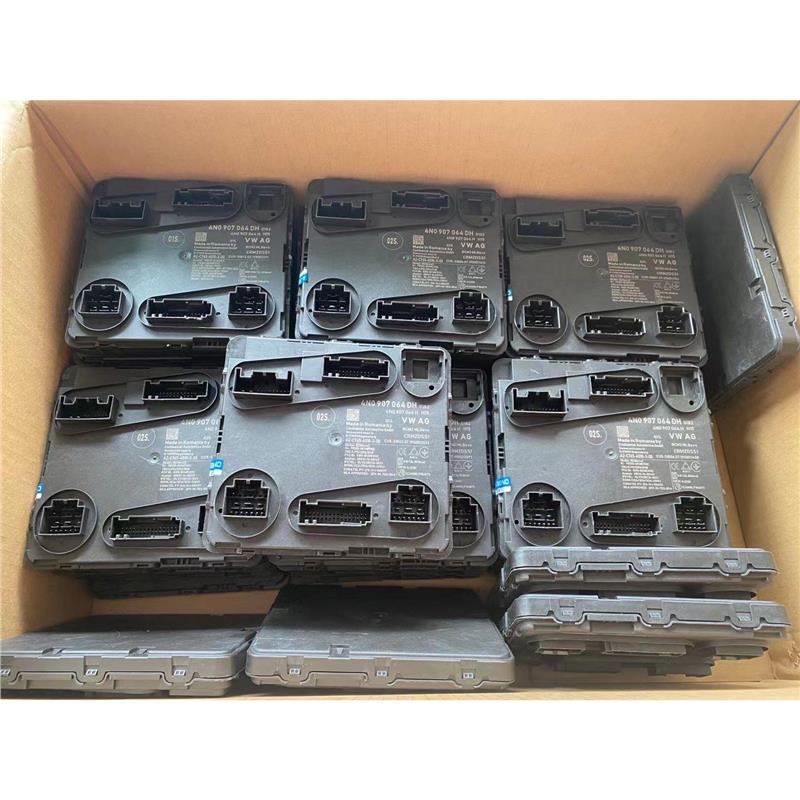 适用于奥迪A4L A5 A6L A7 A8L Q5L Q7