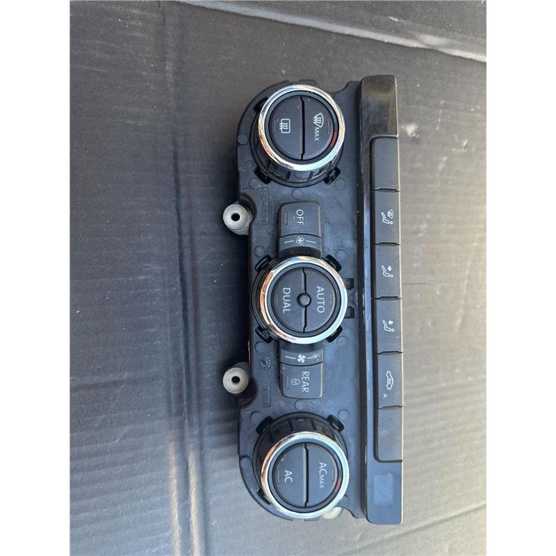 大众迈腾新帕途观CC速腾帕萨特空调控制面板,型号561907044