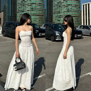 ICVIBE 后侧全松紧长裙 每天都在度假～刺绣暗纹面料