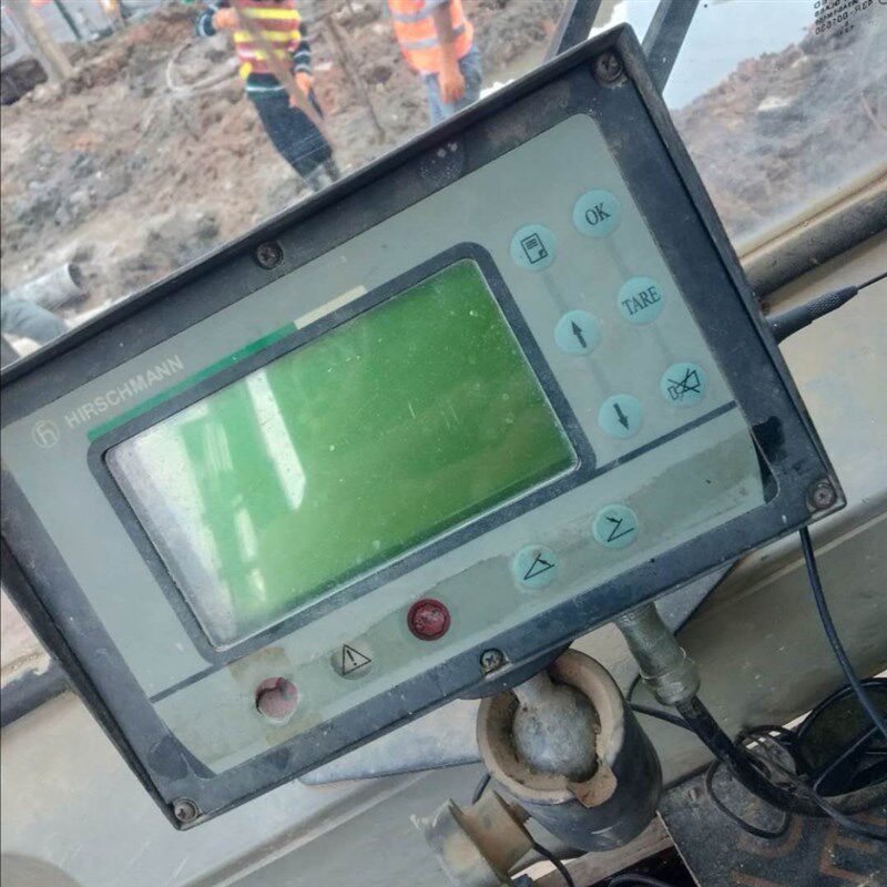 徐工吊车16D20B25K电脑显示器总成IC2600更换显示屏维修显板