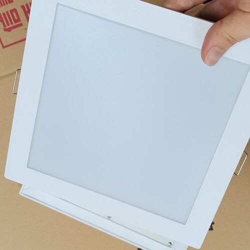 卡扣暗装led嵌入式开孔11x17厨卫过道18吸顶灯23孔灯顶盘灯平板灯